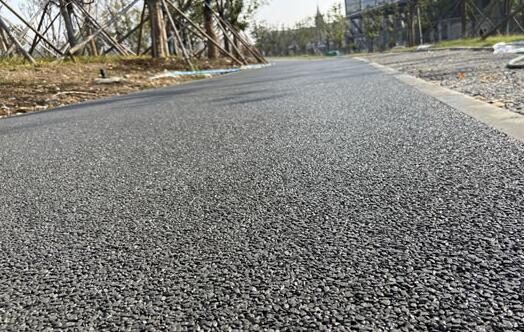 急急急！在遇到这种：海绵城市理念下城市道路该如何施工？